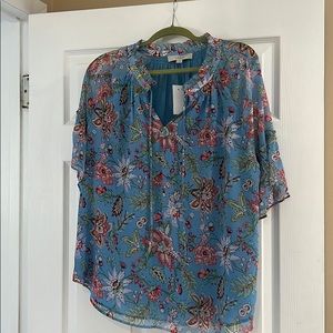 Short sleeve blouse